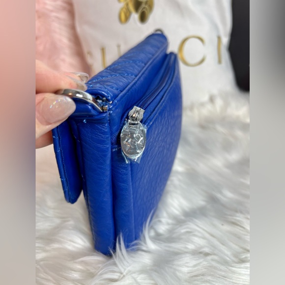 Damsel in Defense Conceal Carry Purse - Picture 7 of 12